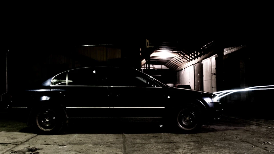 Skoda Superb Black Hella