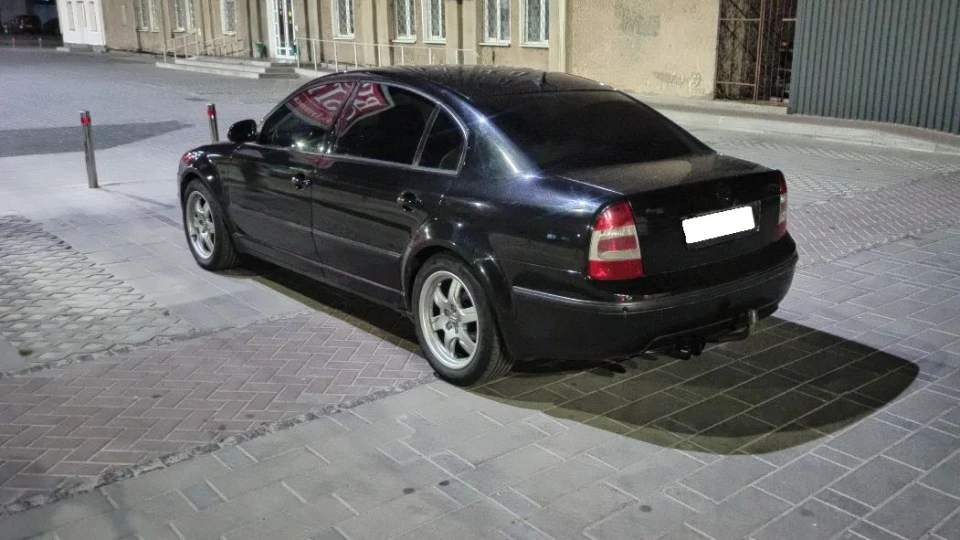 Skoda Superb Kommandeurwagen 5