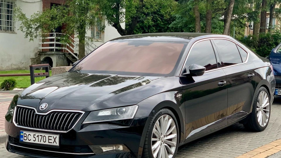 Skoda Superb Laurin&Klement 2
