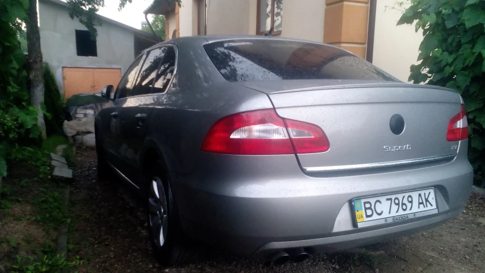 Skoda Superb Limusinus 3