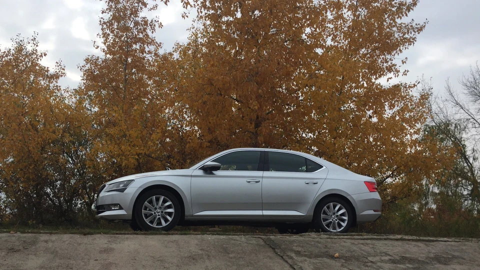 Skoda Superb Locomotive 2.0 TDI