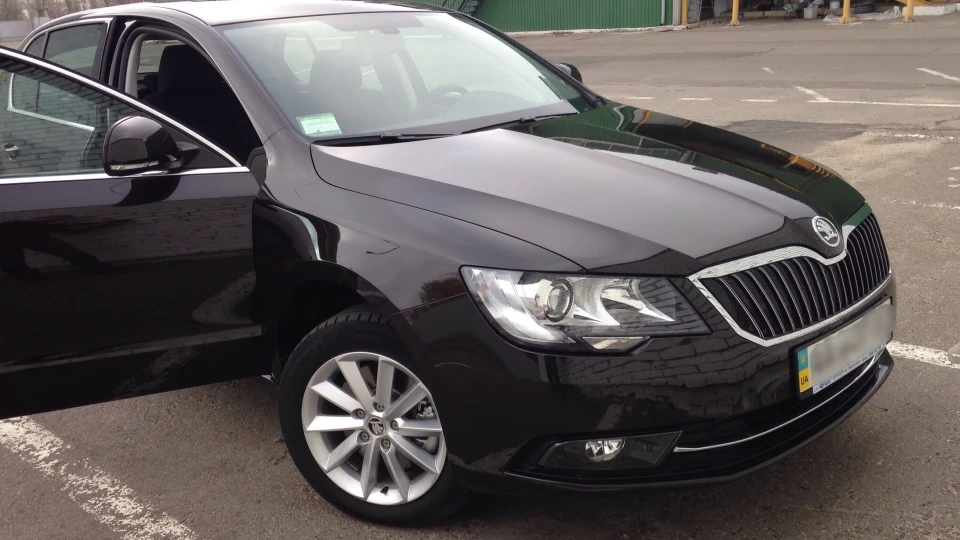 Skoda Superb Пароплав 4