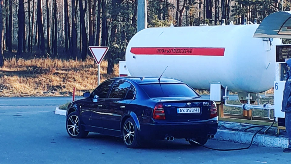 Skoda Superb Синій лайнер 2