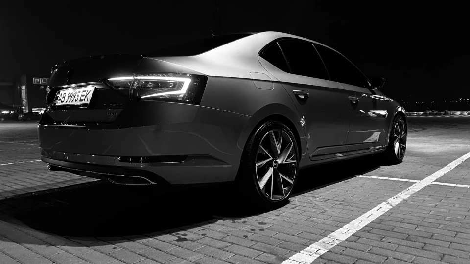 Skoda Superb Sport line 2.0 TDI 2