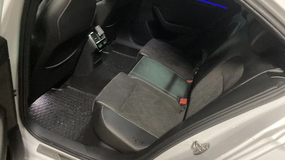 Skoda Superb SportLine 3