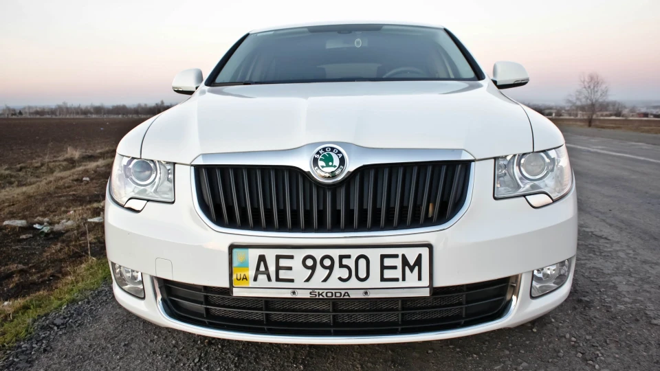 Skoda Superb Turbo Snow 2