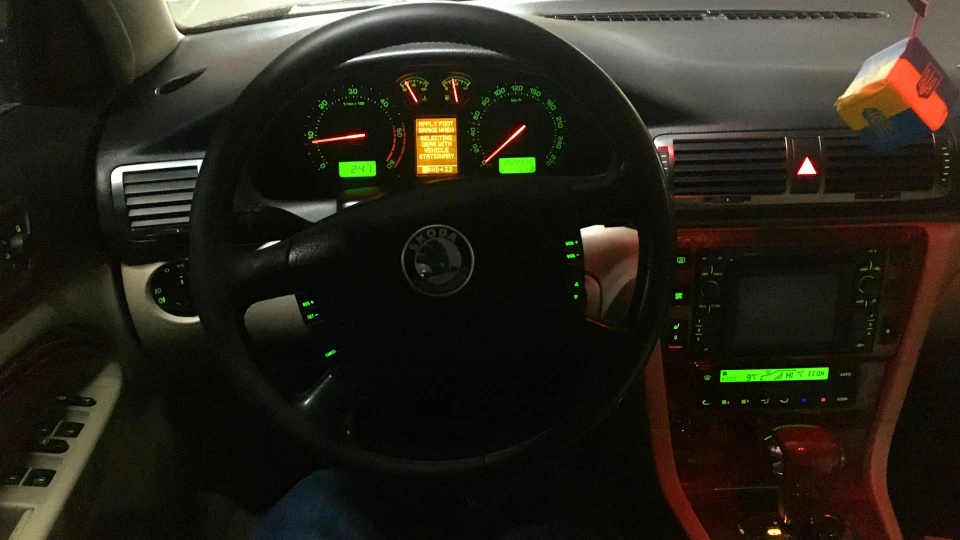 Skoda Superb V6 Elegance 2