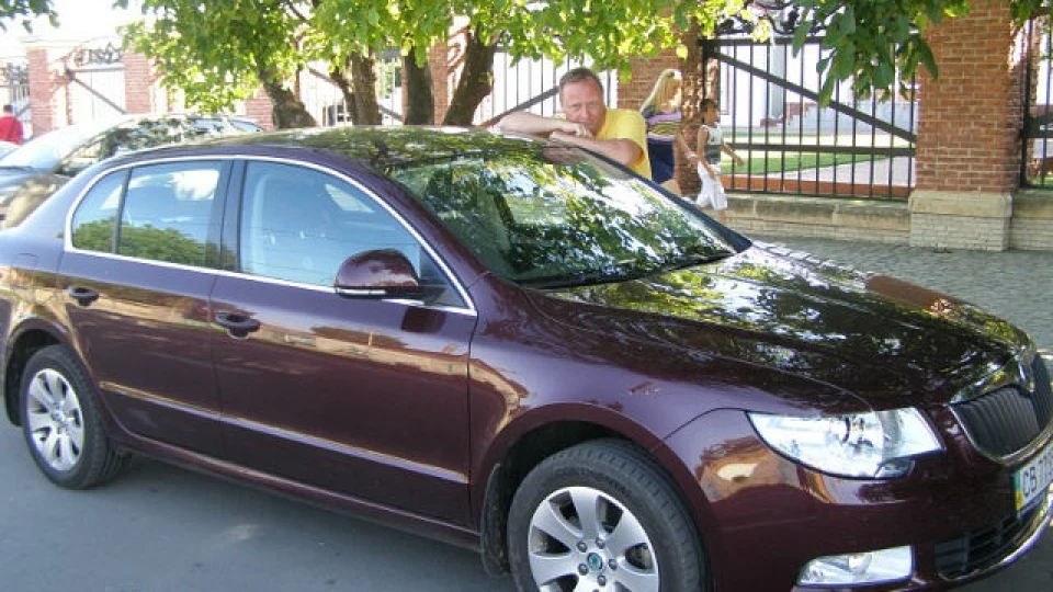 Skoda Superb Вишенька