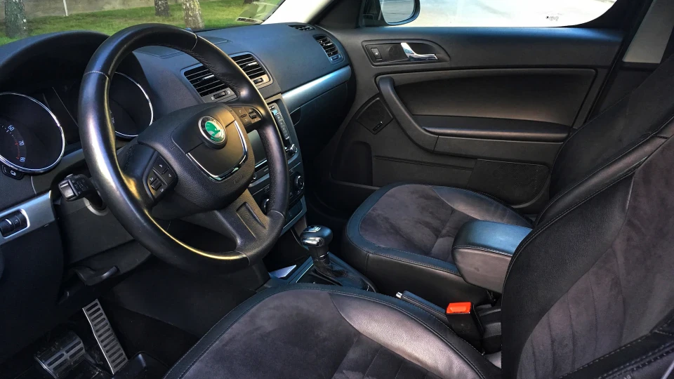 Skoda Yeti 1.8 TSI Колісниця 4x4 2