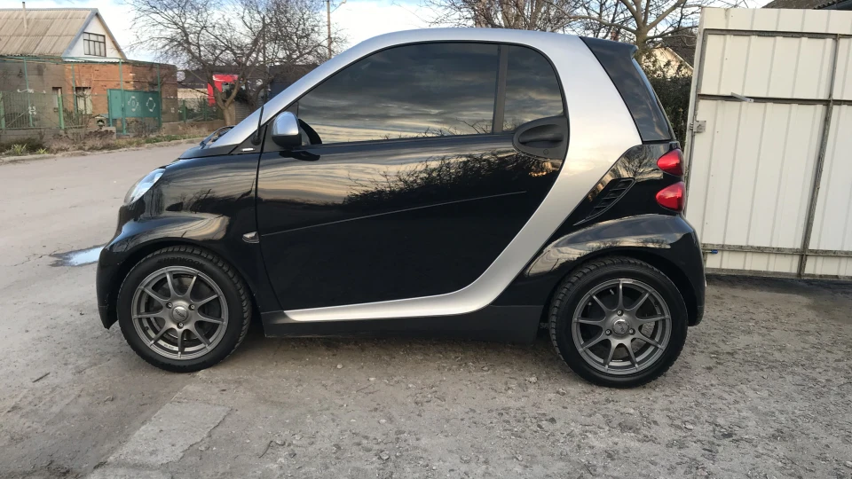 Smart fortwo 1.0 MHD 3