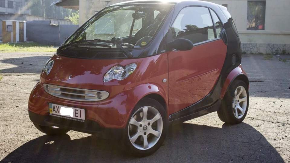 цинічний табурет Smart fortwo 2