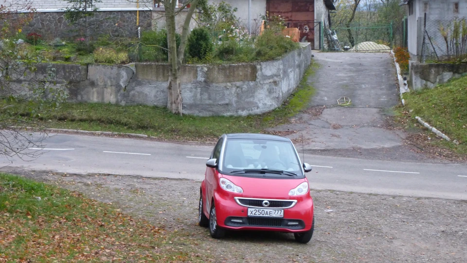 Smart fortwo Червоний Дракон ) 2