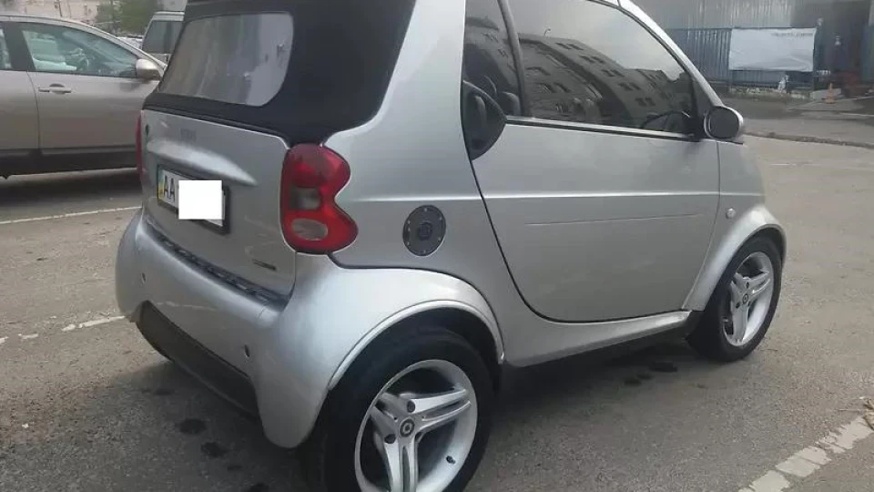 Табурет Smart fortwo Turbo 3