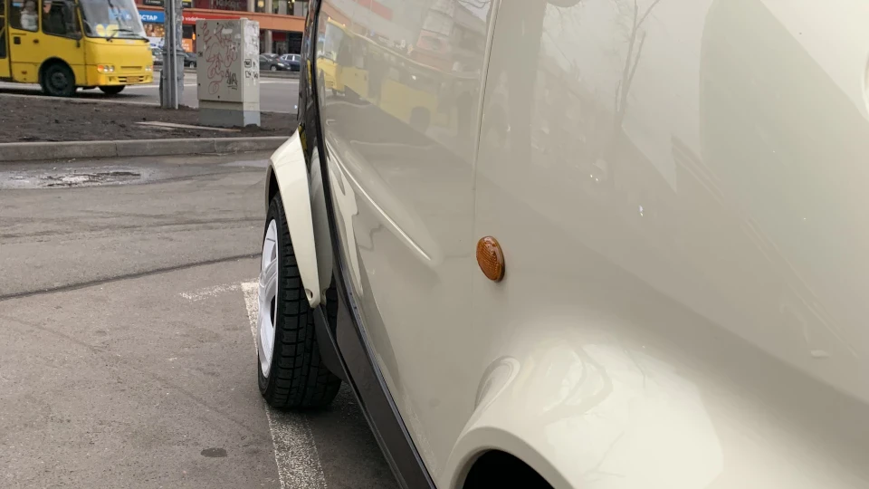 Smart fortwo Горобчиків 3