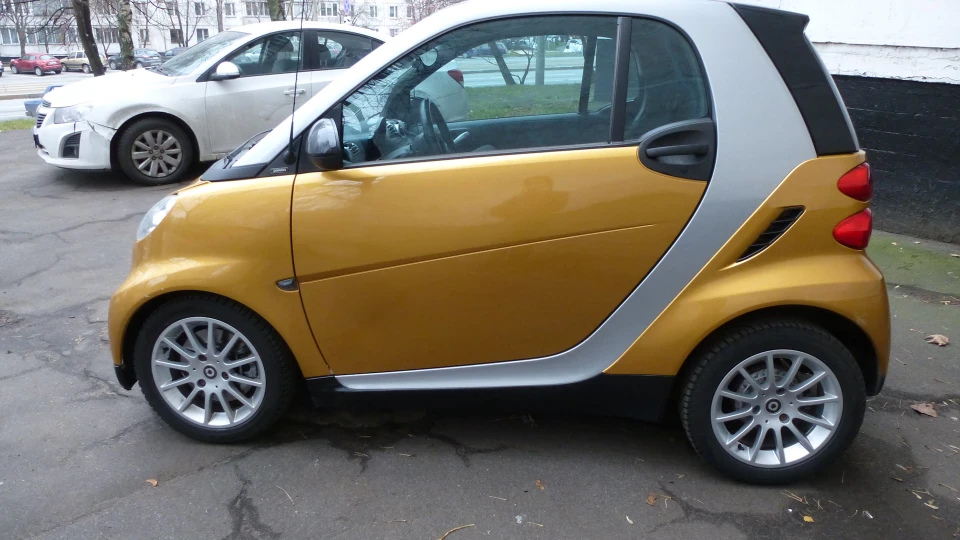 Smart fortwo Золотий Дракон