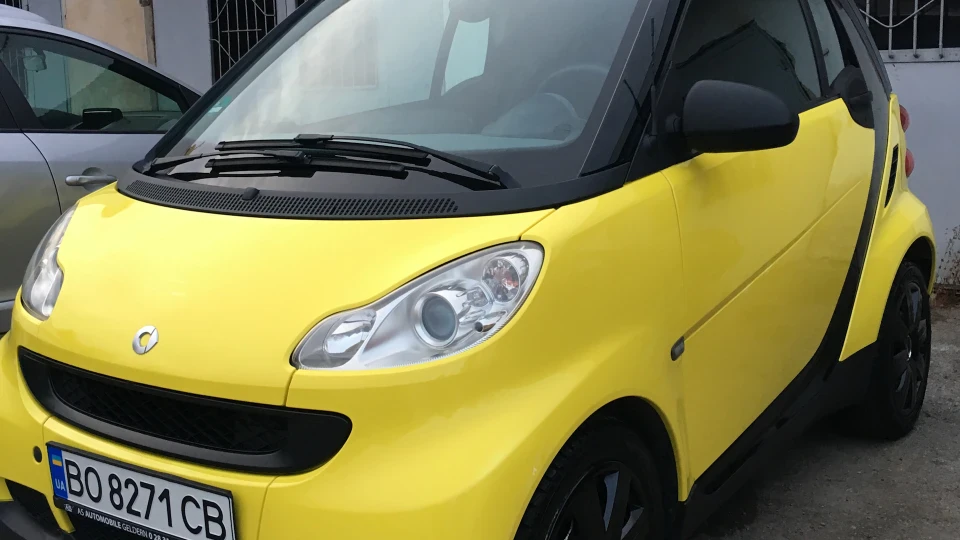 Smart fortwo Жовток 3
