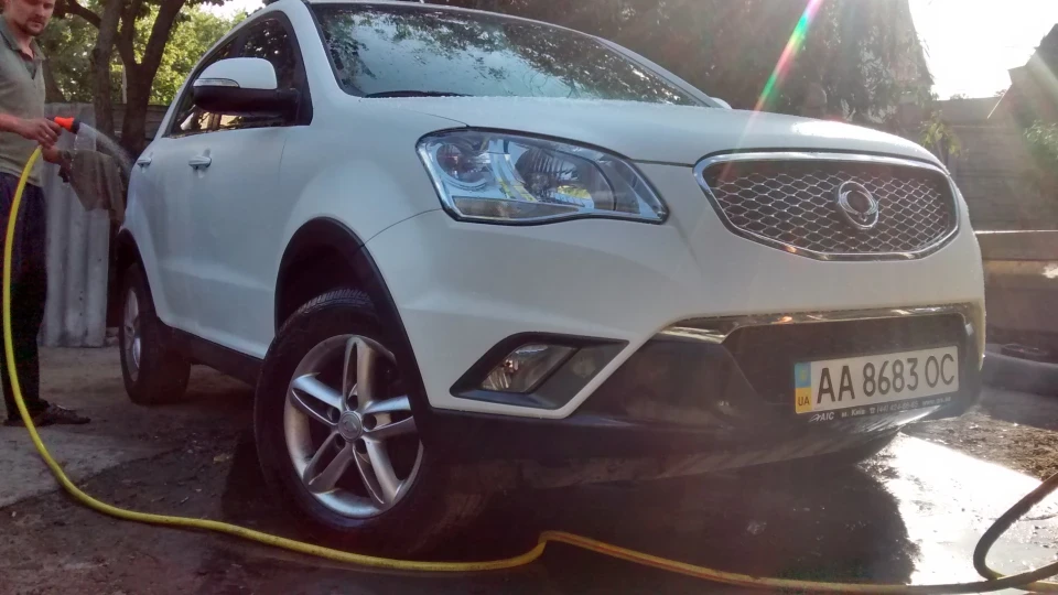 SsangYong Actyon Frosted 3
