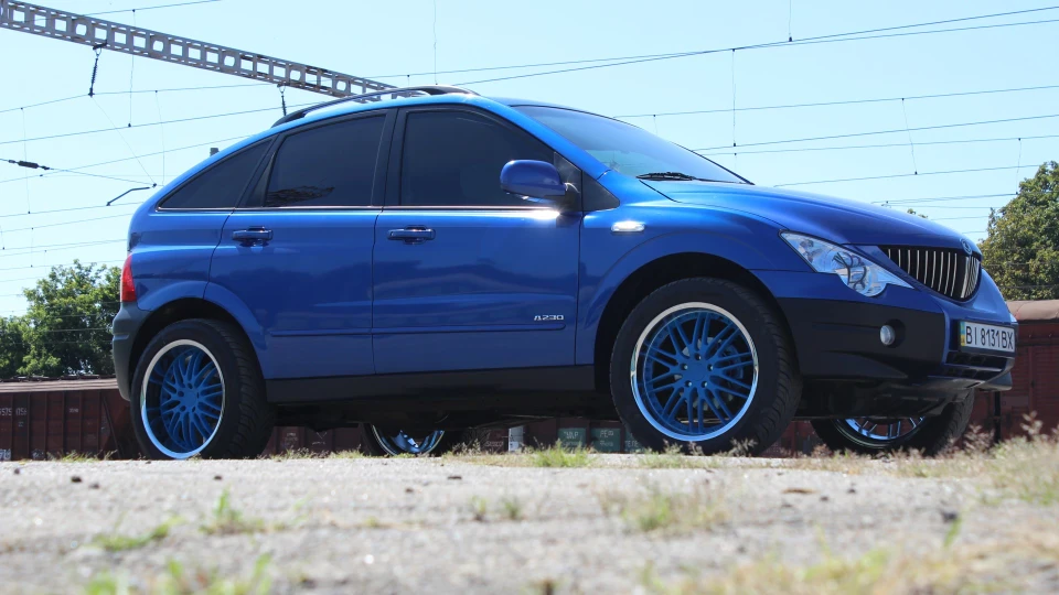 SsangYong Actyon Синій 4