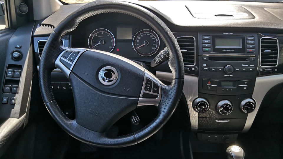 SsangYong Korando 2.0 eXDi Sable Grey 2