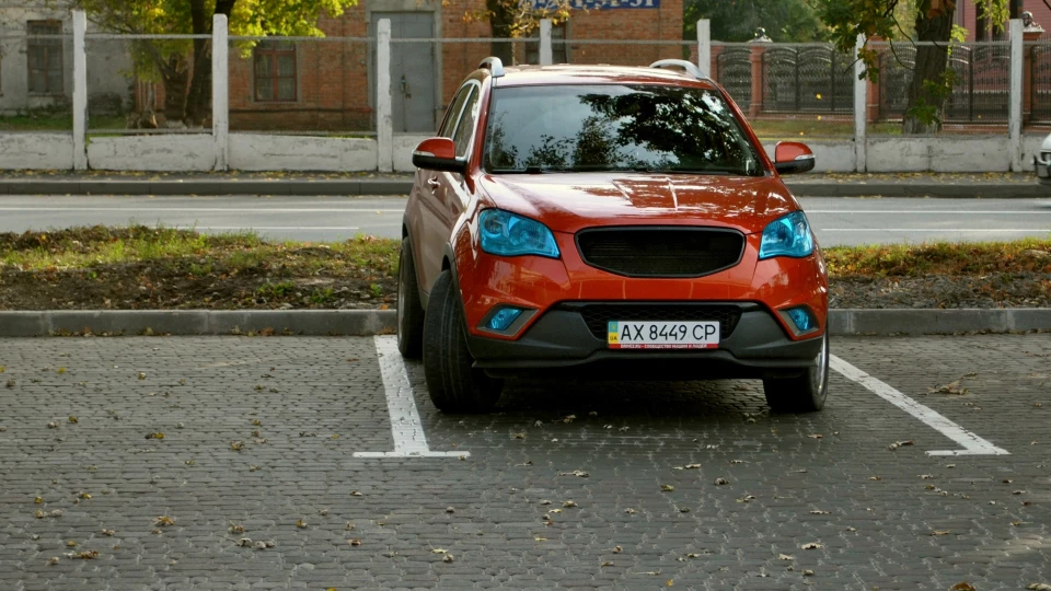 SsangYong Korando TURBO Пластмаська 3