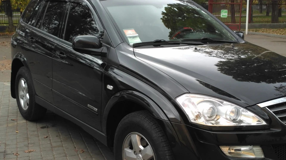 SsangYong Kyron Black King 2