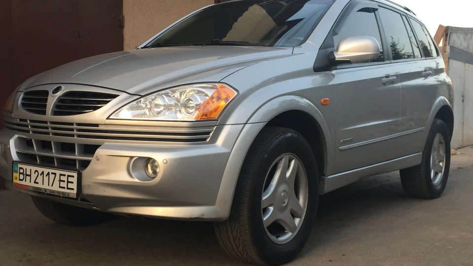 SsangYong Kyron Turbo 2.0 2