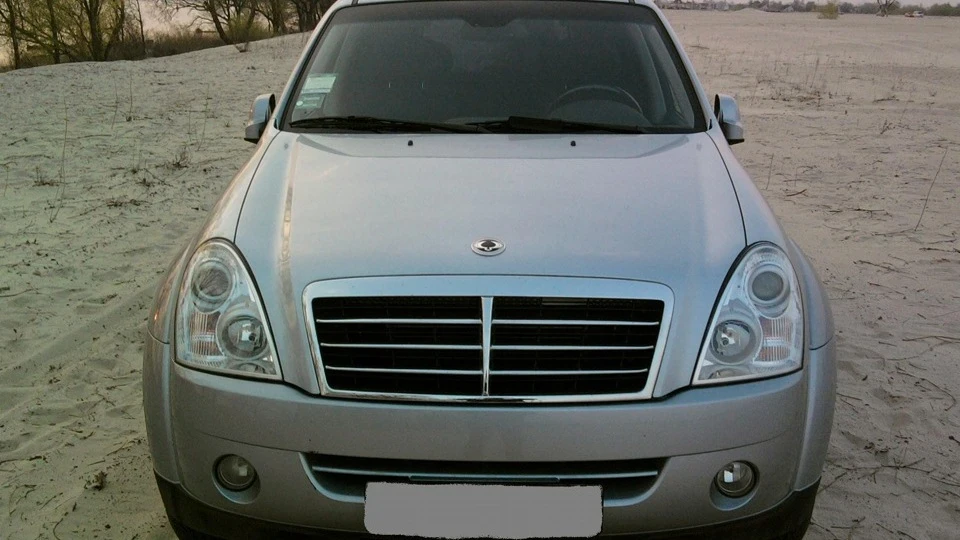 SsangYong Rexton 2.7 турбо - дизель, АКПП 4