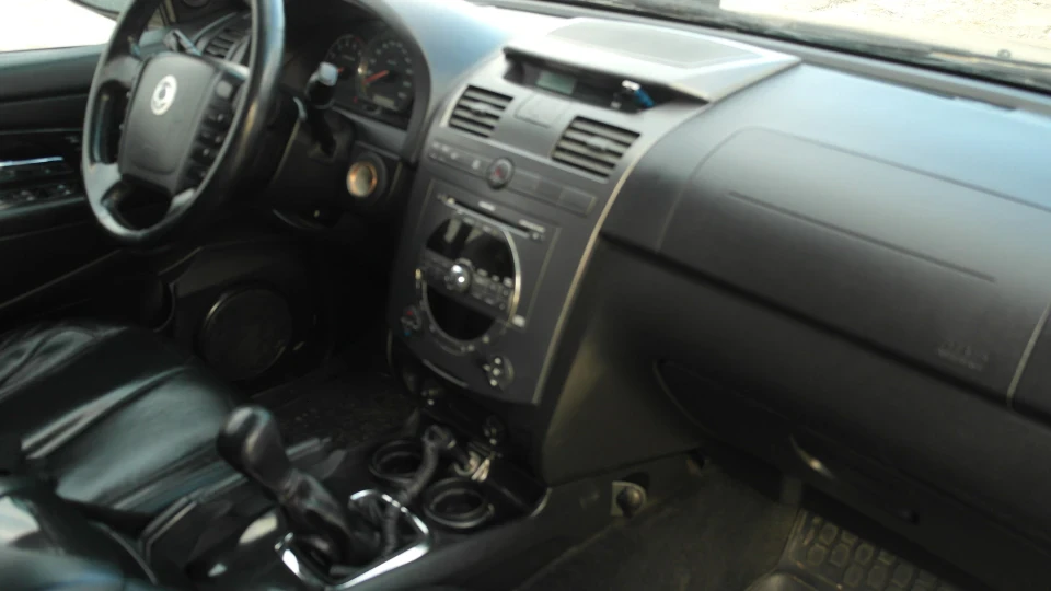 SsangYong Rexton 2.7 XDI 5