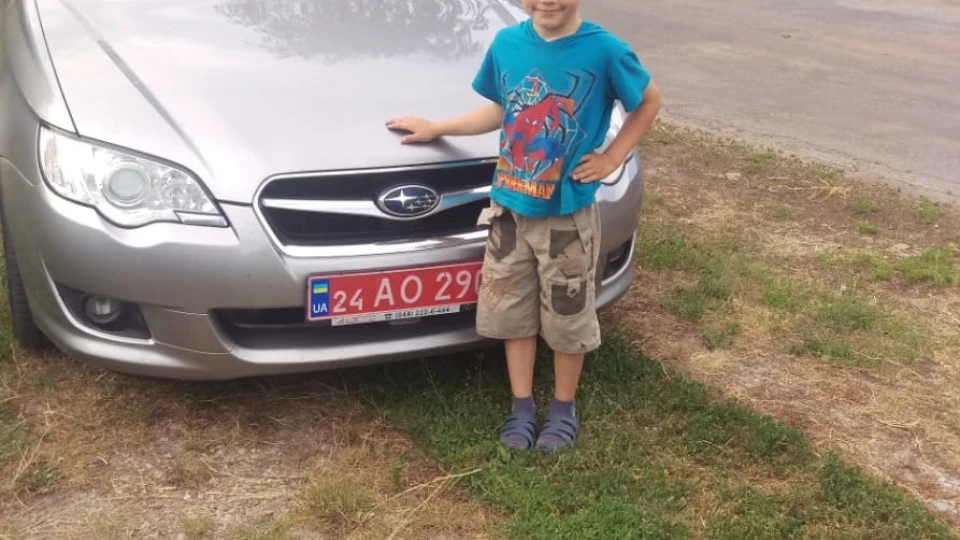 Subaru B4