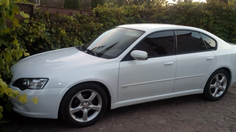 Subaru B4 2