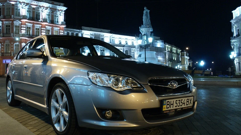 Subaru B4 2.0 , Steel Silver Metal 3
