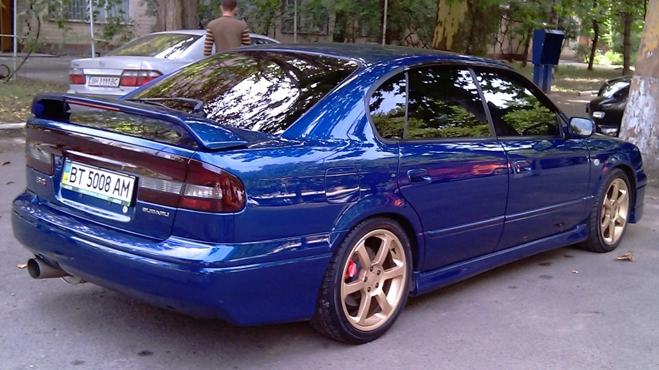 Subaru B4 Tommykaira 2