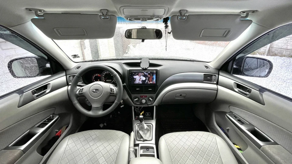 Subaru Forester 2