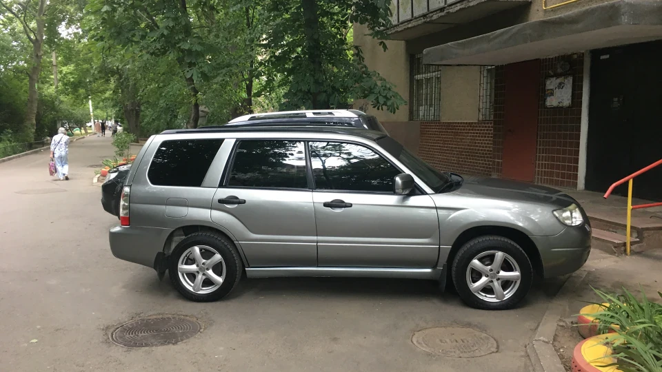 Subaru Forester 4