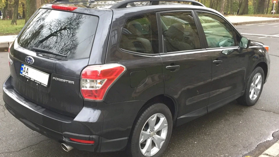 Subaru Forester 4