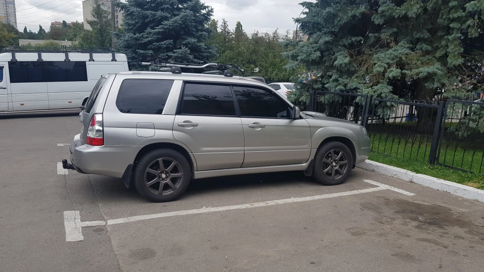 Subaru Forester 4