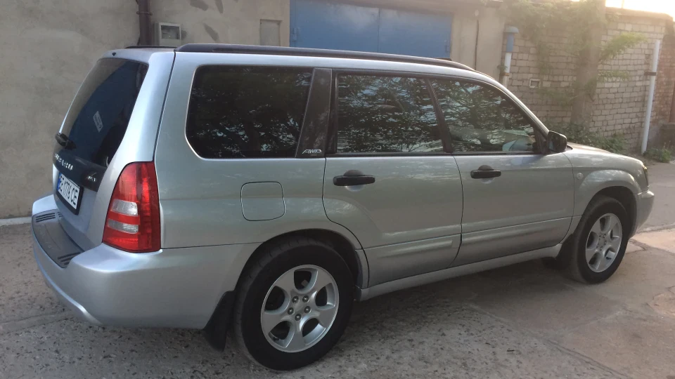 Subaru Forester 06 3