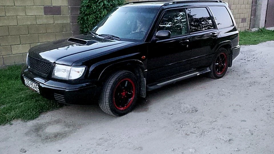 Subaru Forester 2.0 S-Turbo 4