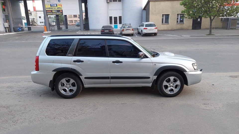 Subaru Forester 2.0 турбо на МКПП 2