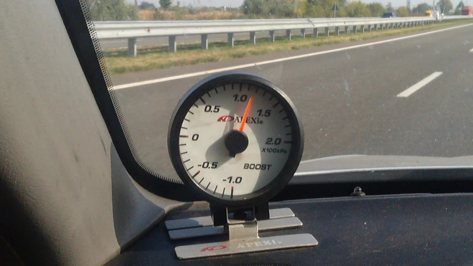 Subaru Forester 2.0 Turbo 2