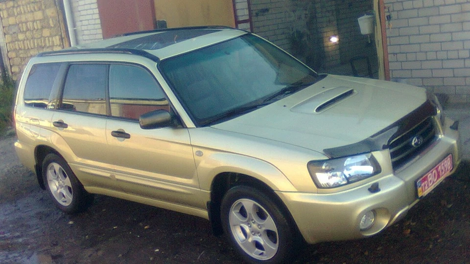 Subaru Forester 2,0 равлик 4