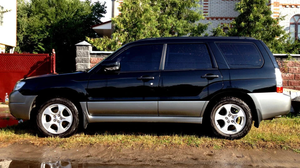 Subaru Forester 2.0 X-AT 2