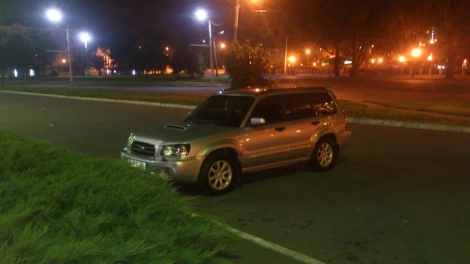 Subaru Forester 2.0 ХT 2