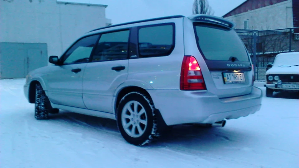 Subaru Forester 2.0 ХT 4
