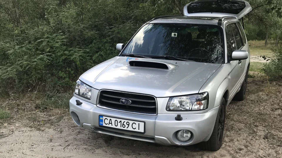Subaru Forester 2.0 XT 5