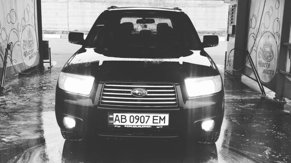 Subaru Forester 2.5 автомат