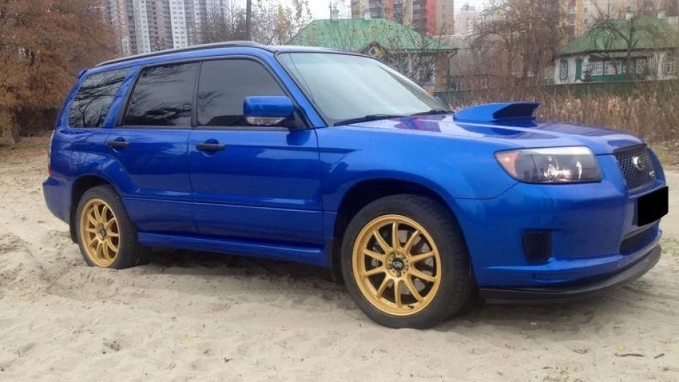 Subaru Forester 2.5 turbo 2