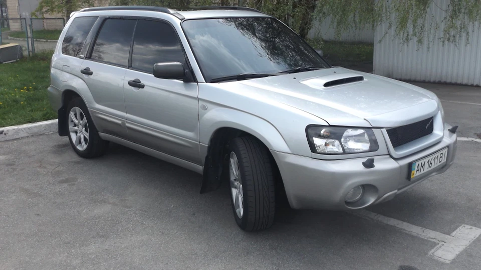 Subaru Forester 2.5 turbo 2