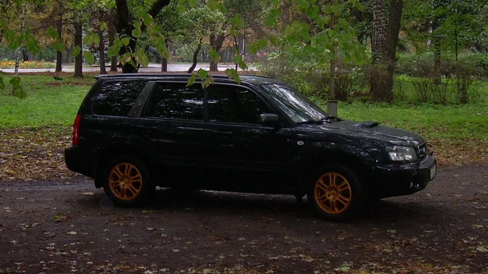 Subaru Forester 2.5 XT MT 3