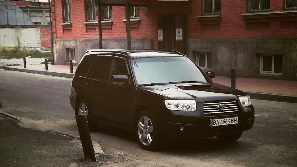 Subaru Forester 2.5 XT Turbo 2
